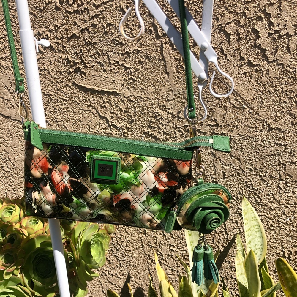 Green multi colored sherif purse!